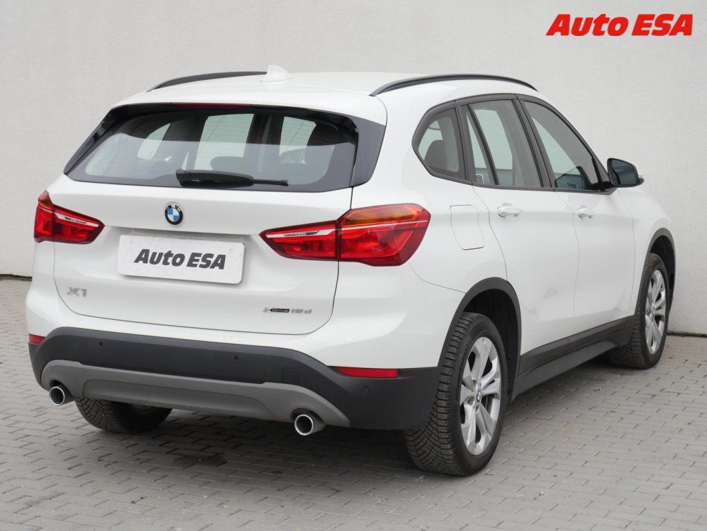 BMW X1, 2.0 D xDrive 18d,ČR - fotka 4