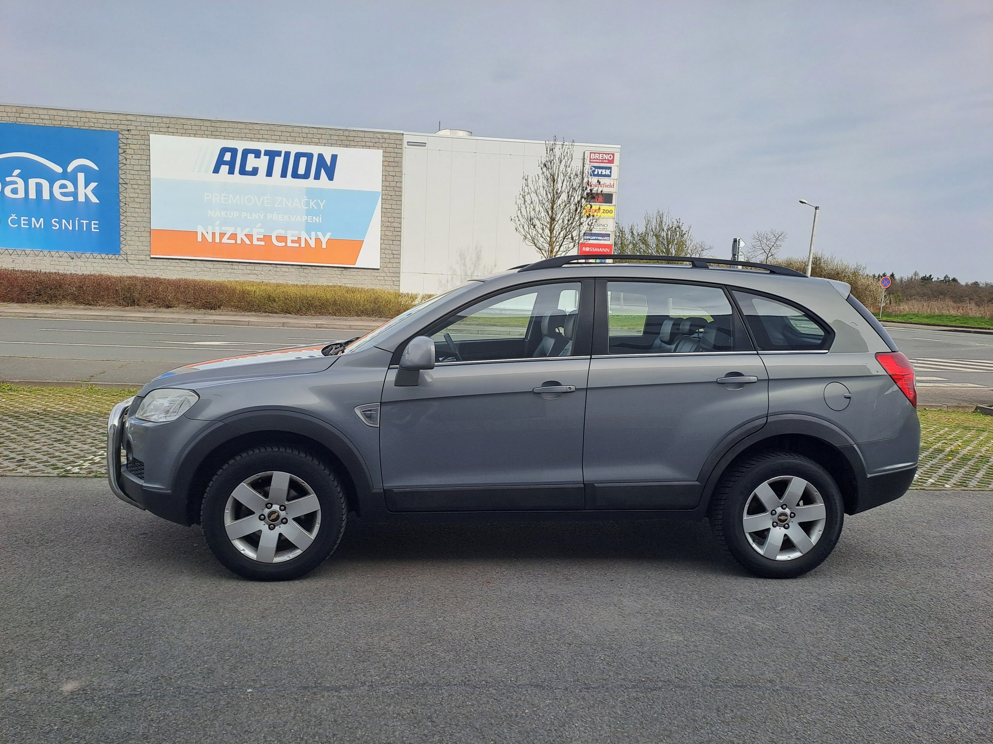 Chevrolet Captiva, 2.0CDTI 110KW 4x4,NOVÁ STK - fotka 4