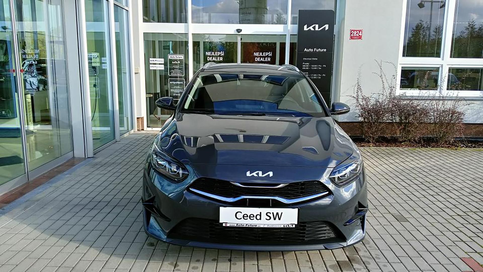 Kia Cee´d, SW 1.5 T-GDi TOP  MY25 - fotka 2