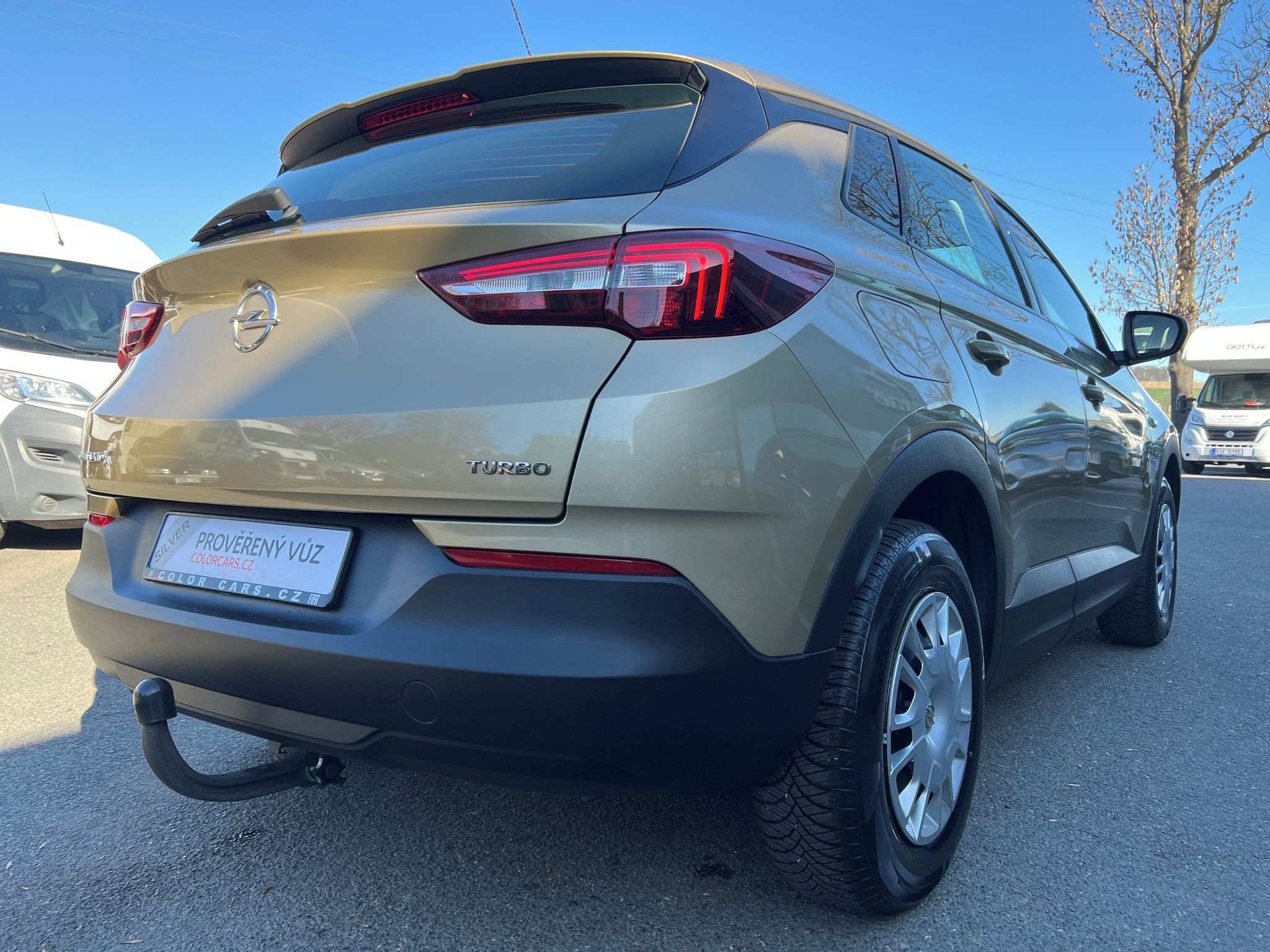 Opel Grandland X, 1.2 131k SERVIS ZÁRUKA VÝHŘEV - fotka 5