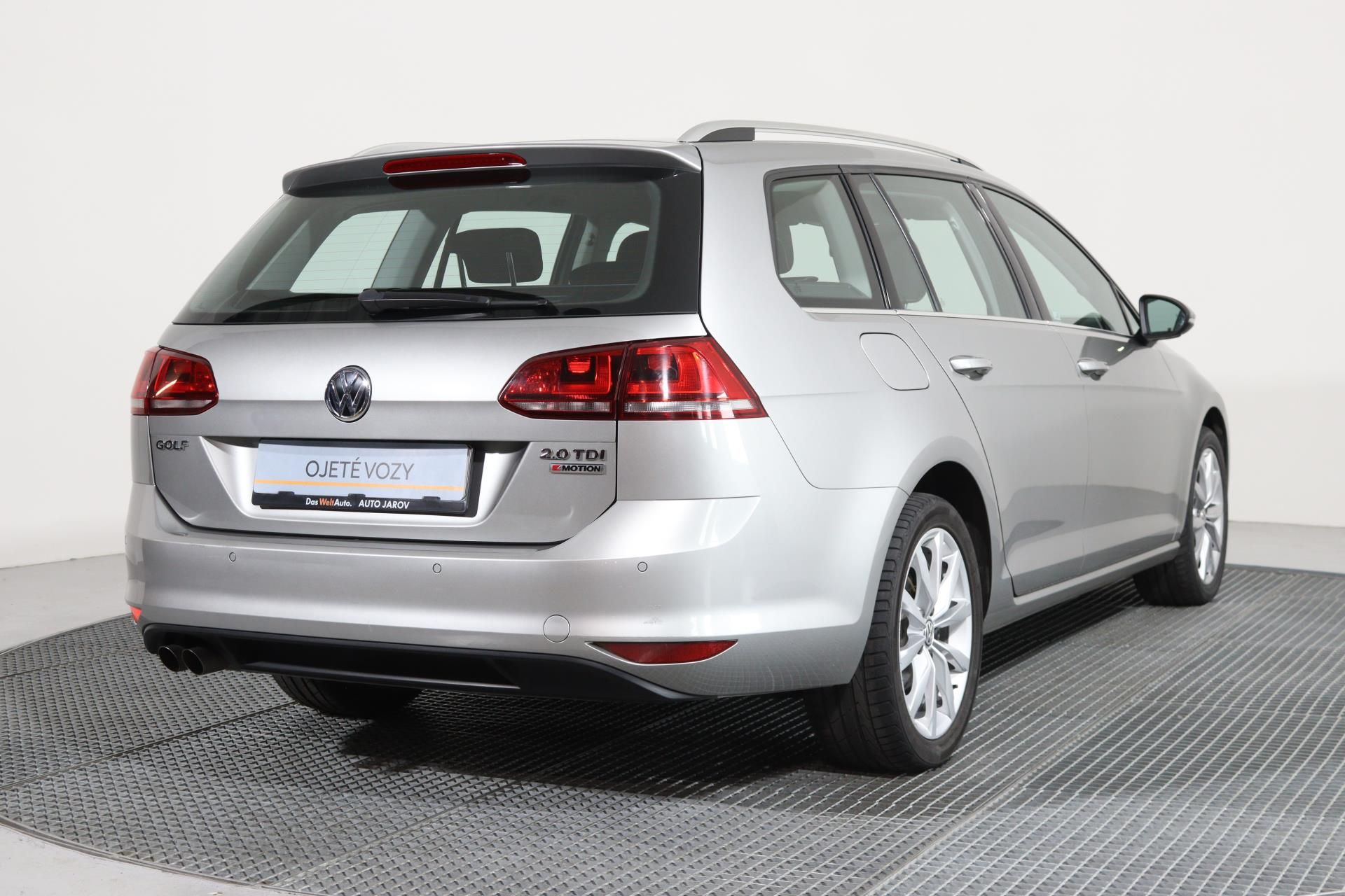 Volkswagen Golf Variant, Highline 2,0 TDI 4MOTION - fotka 2