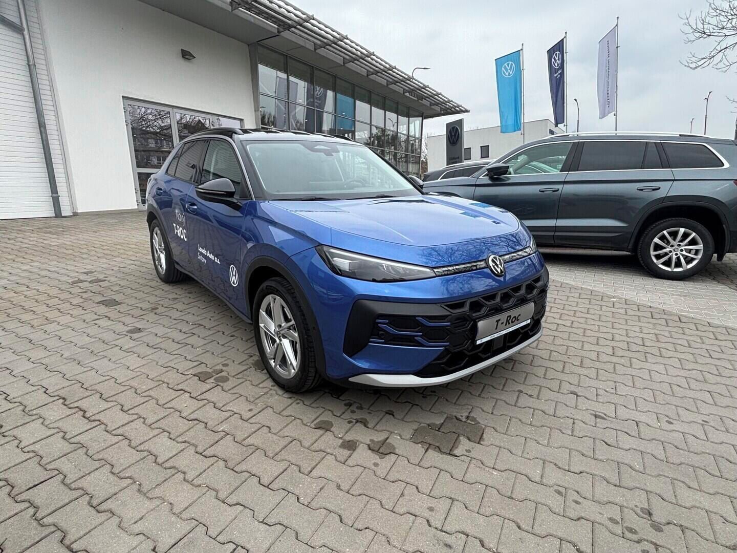 Volkswagen T-Roc, Life 1,5 eTSI 110 kW - fotka 2