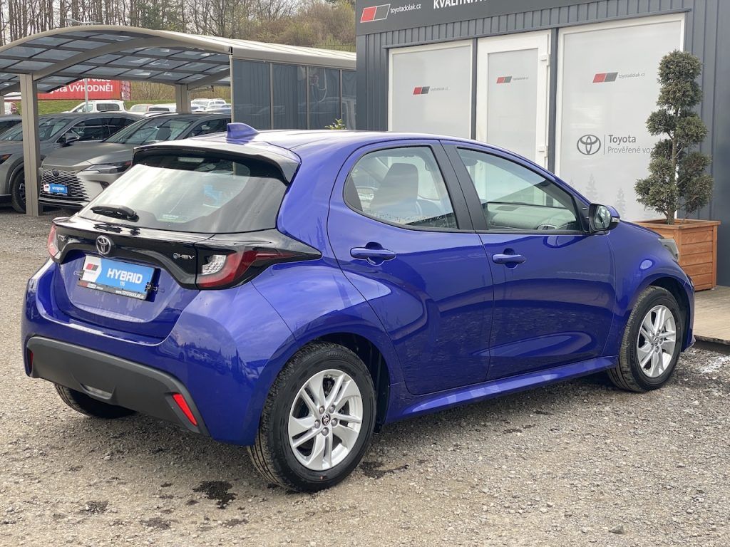 Toyota Yaris, 1.5HEV, ČR-1m, Comfort, DPH - fotka 6