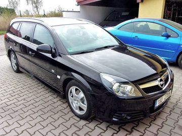 1.9CDTI 16V SW OPC,aut.,pěkná