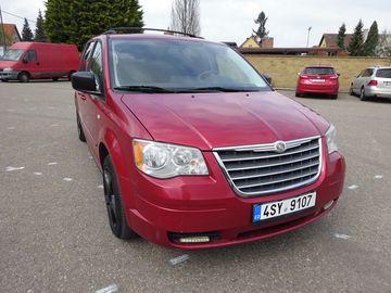 2,8CRDi NAVI-7MÍST AUTOMAT