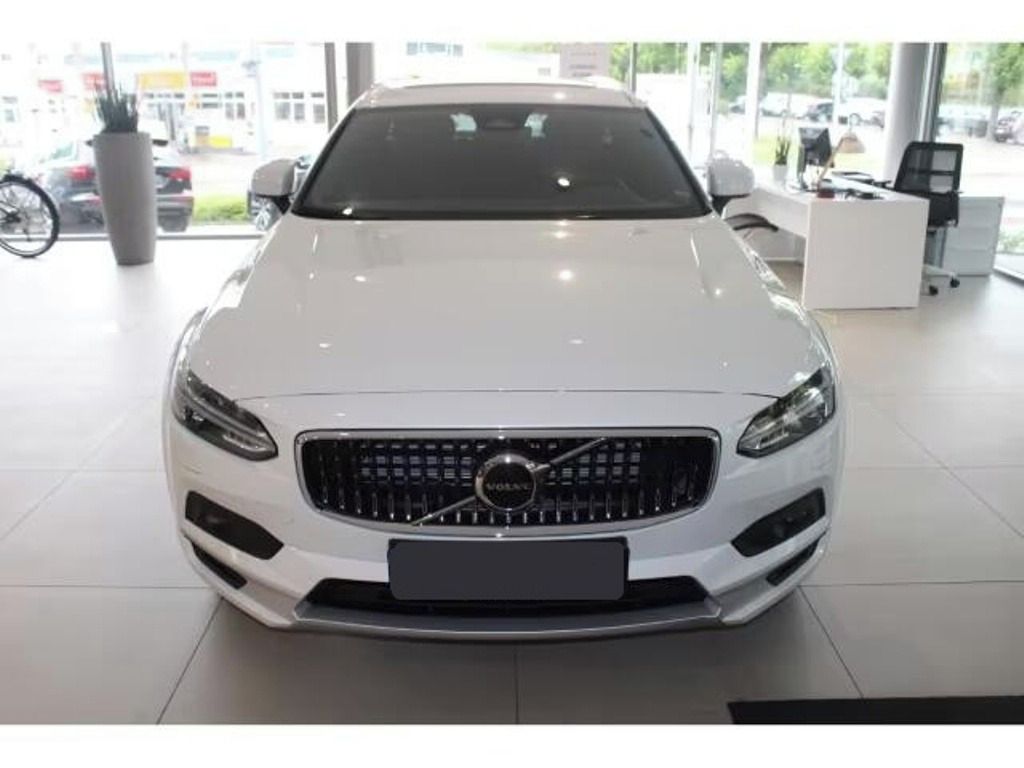 Volvo V90, Cross Country B4 2.0 4WD - fotka 3