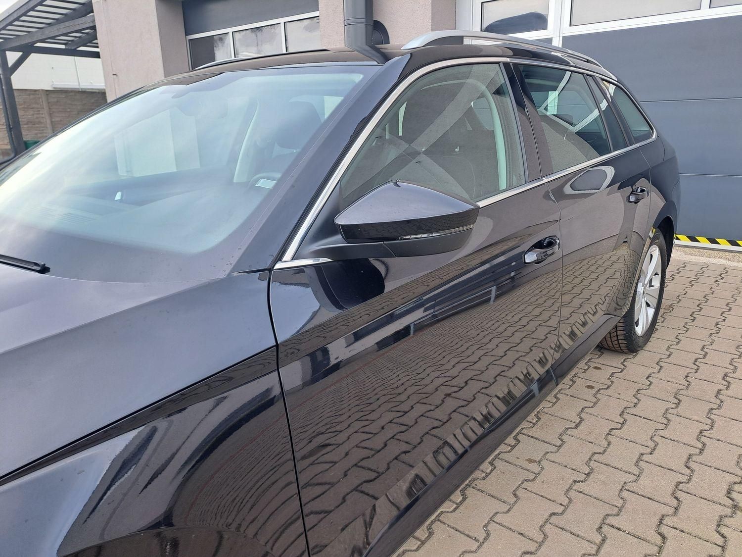Škoda Superb, 1.5TSI DSG Business Ed. ZÁRUKA - fotka 5