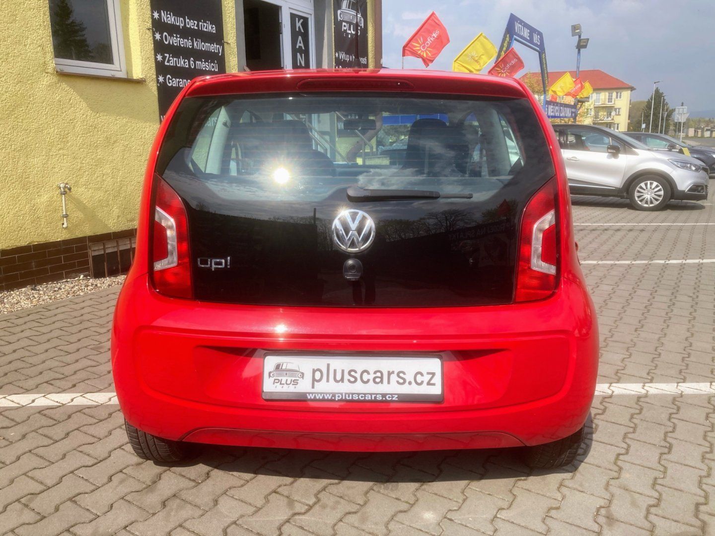 Volkswagen Up!, 1,0 MPi (44kW)*STK DO 4/2028* - fotka 4