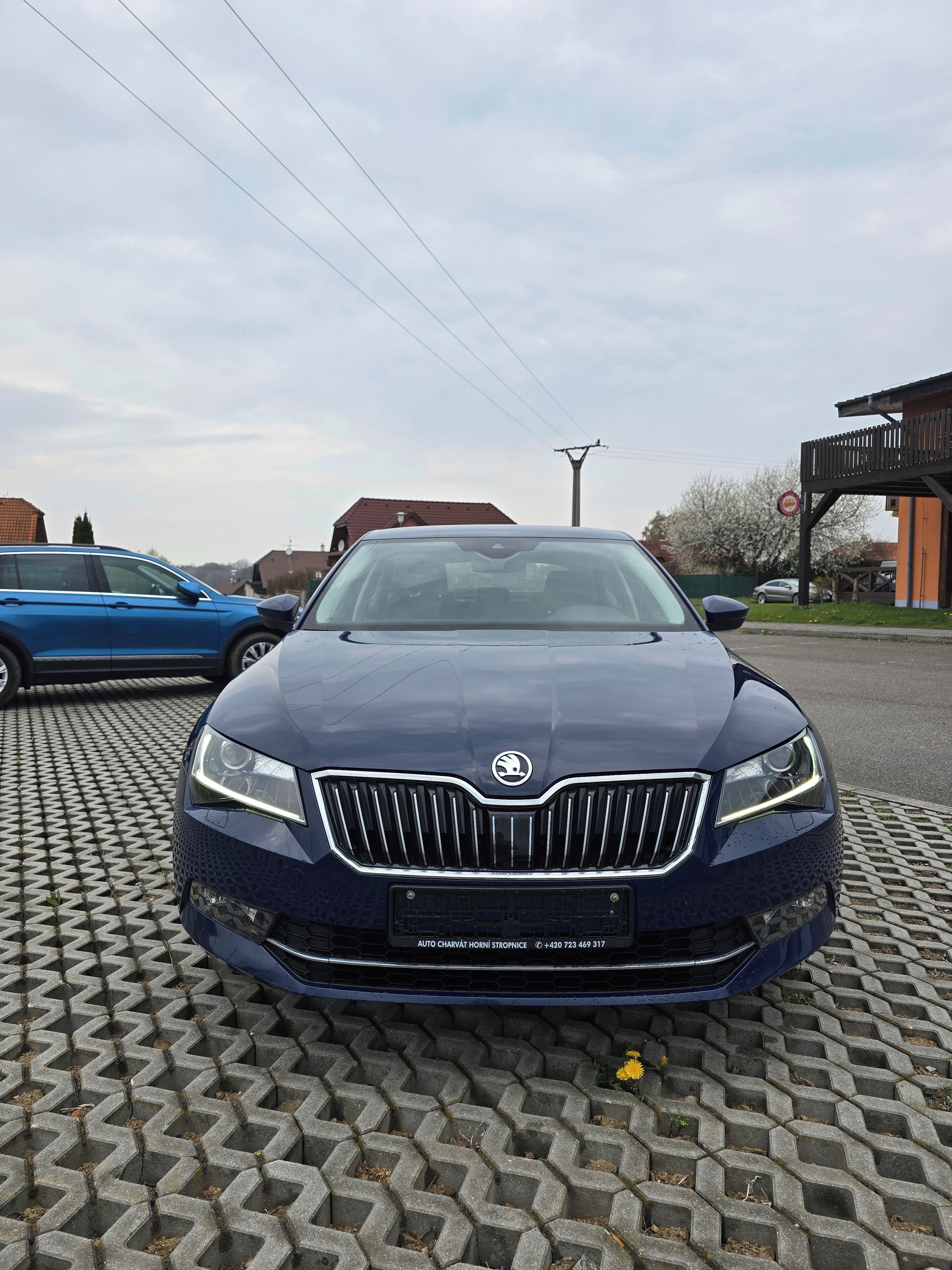Škoda Superb, 1.4 TSI Ambition - fotka 2