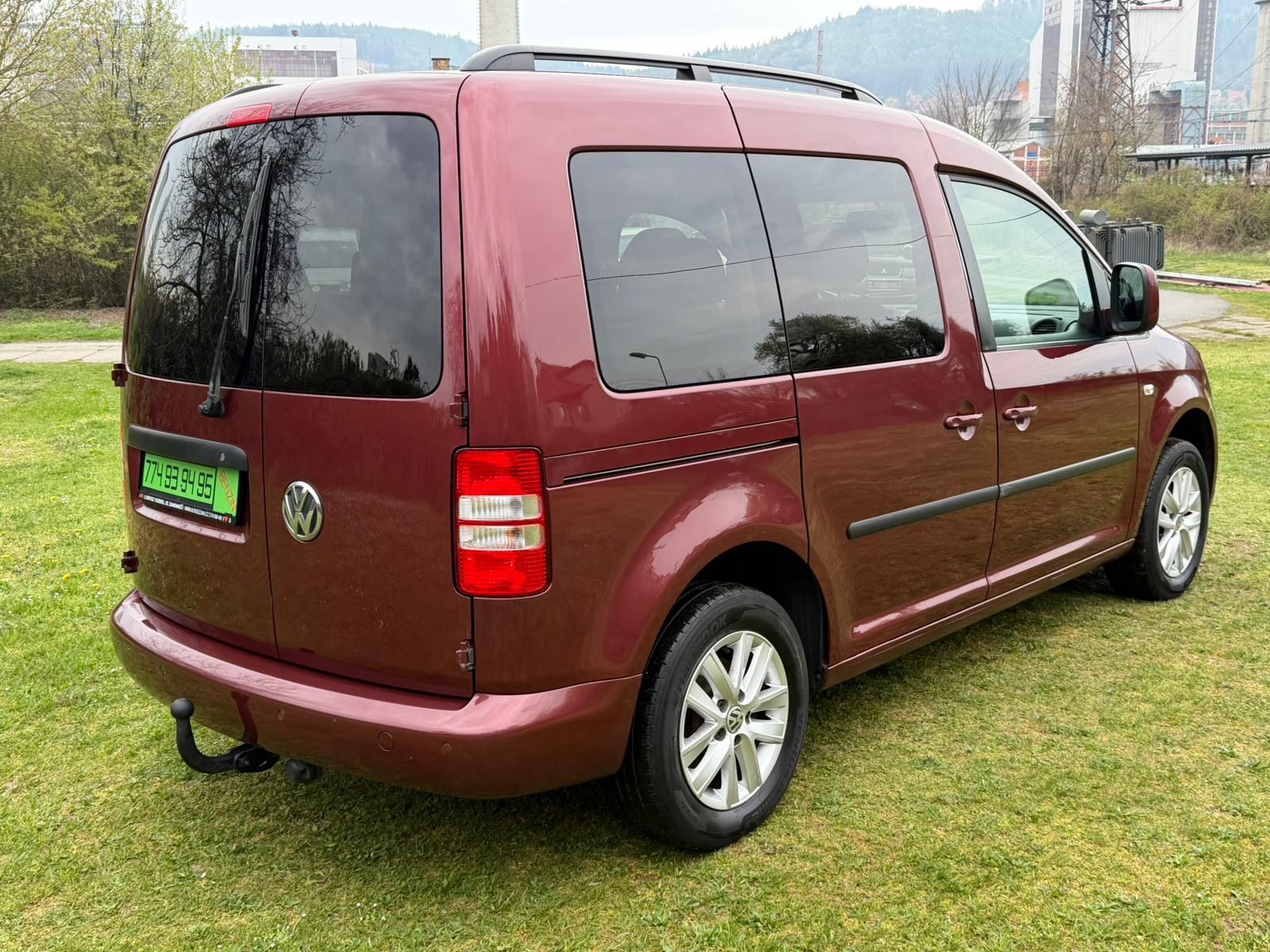 Volkswagen Caddy, MAXI 1,6 MPI BEN/LPG - NAVI ! - fotka 6