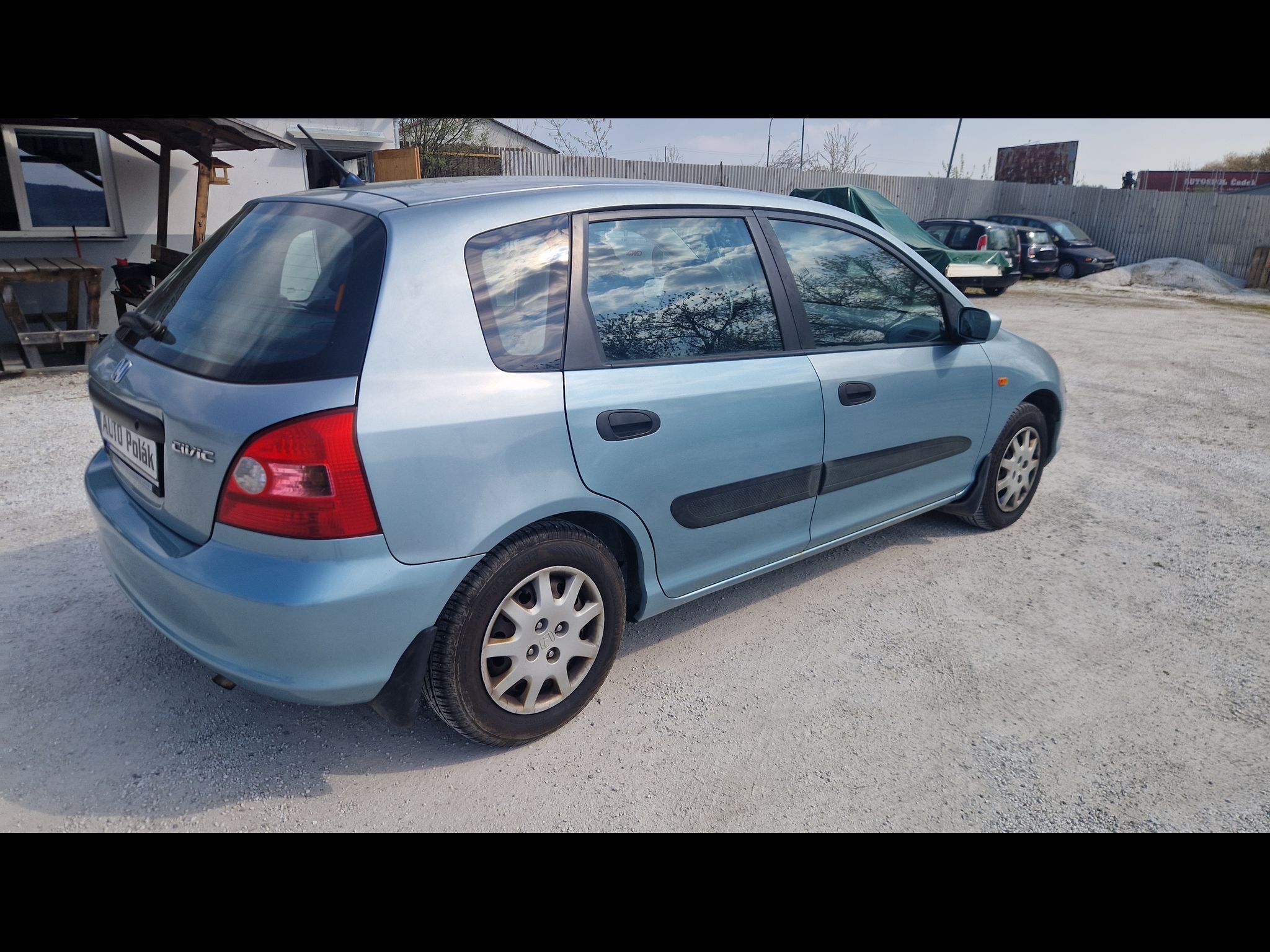 Honda Civic, 1,4 16 V - fotka 2