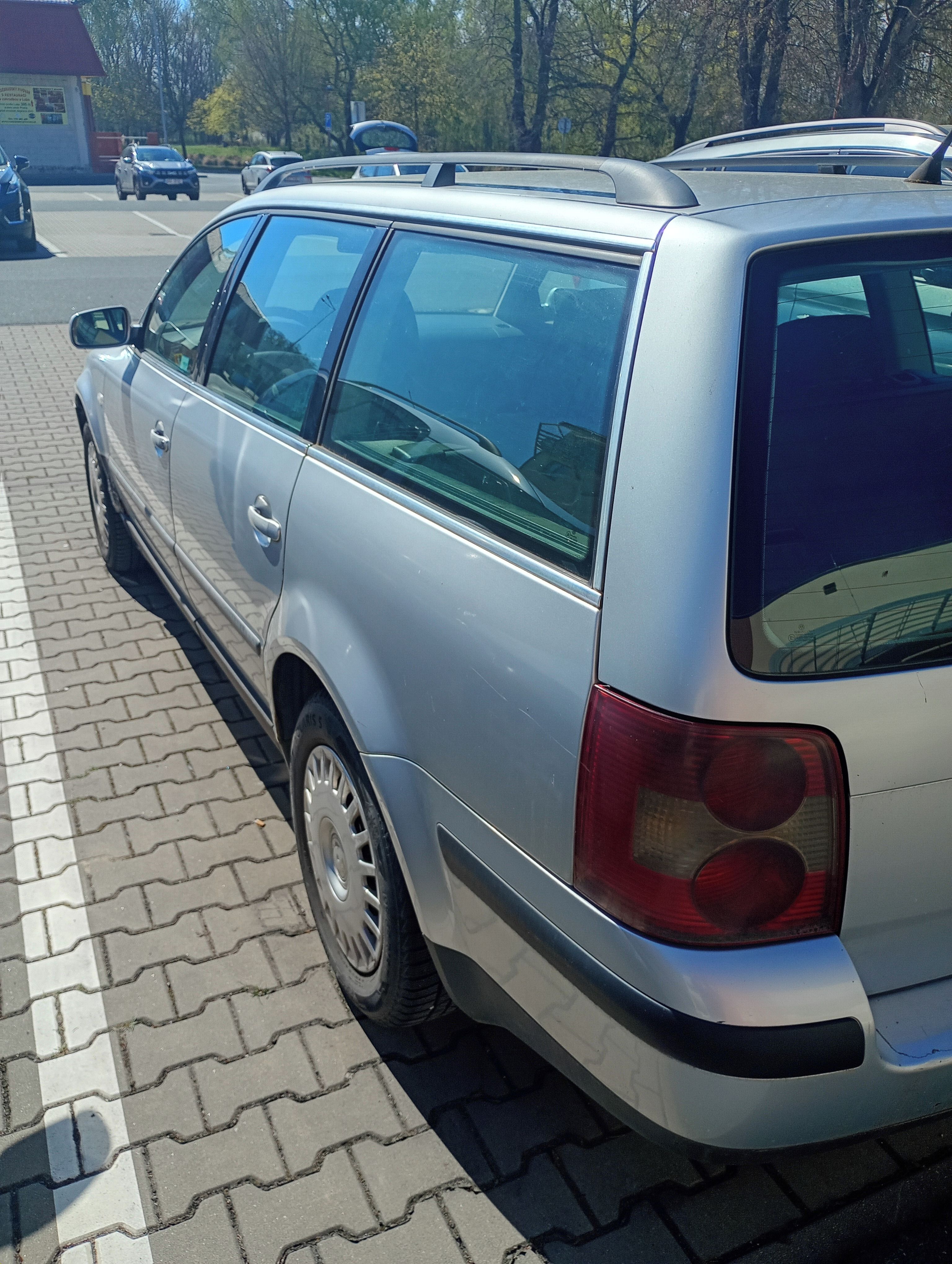 Volkswagen Passat Variant, 1,9 TDI, COMBI - fotka 3