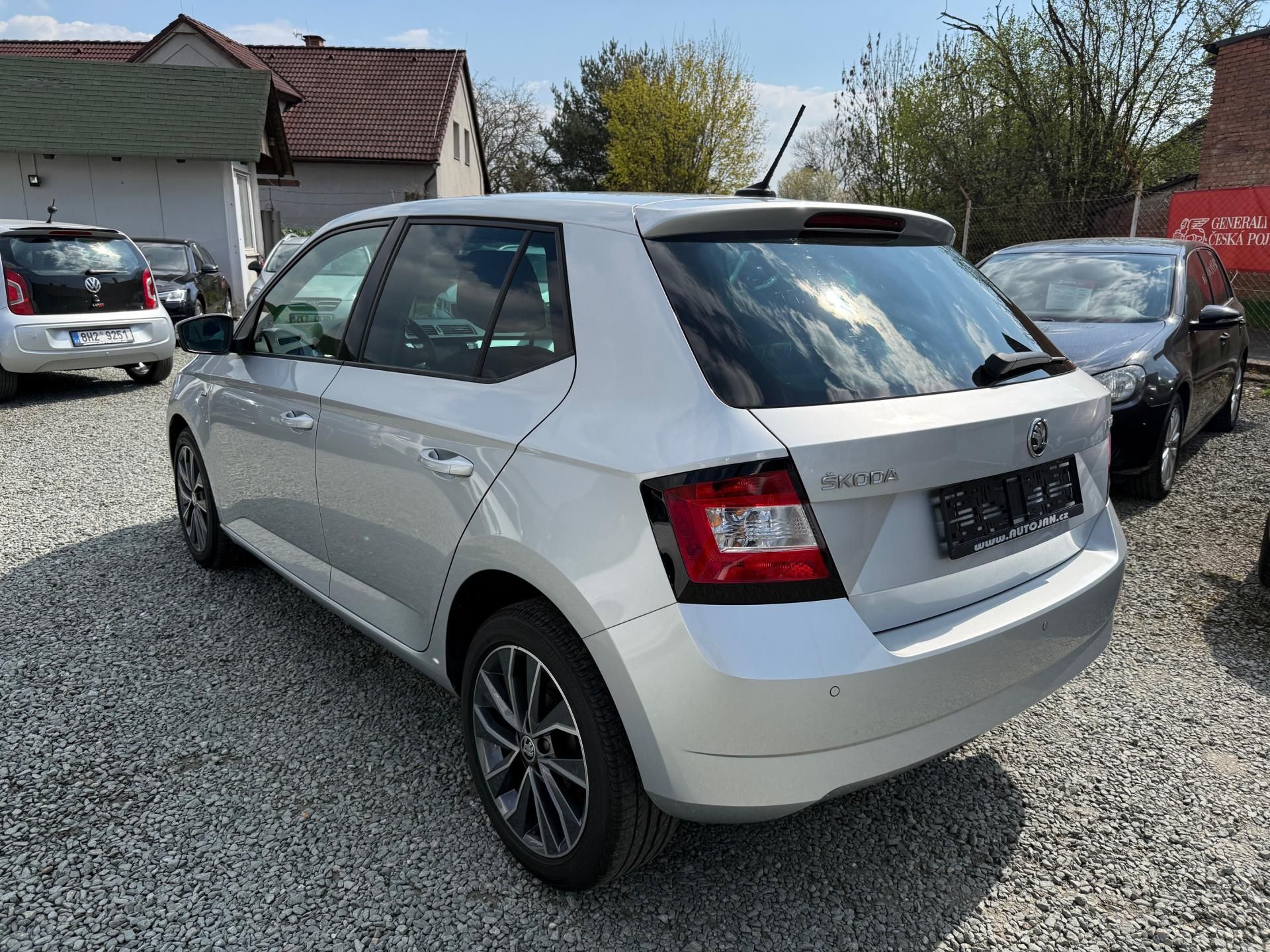 Škoda Fabia, 1.0 MPI DRIVE - fotka 4