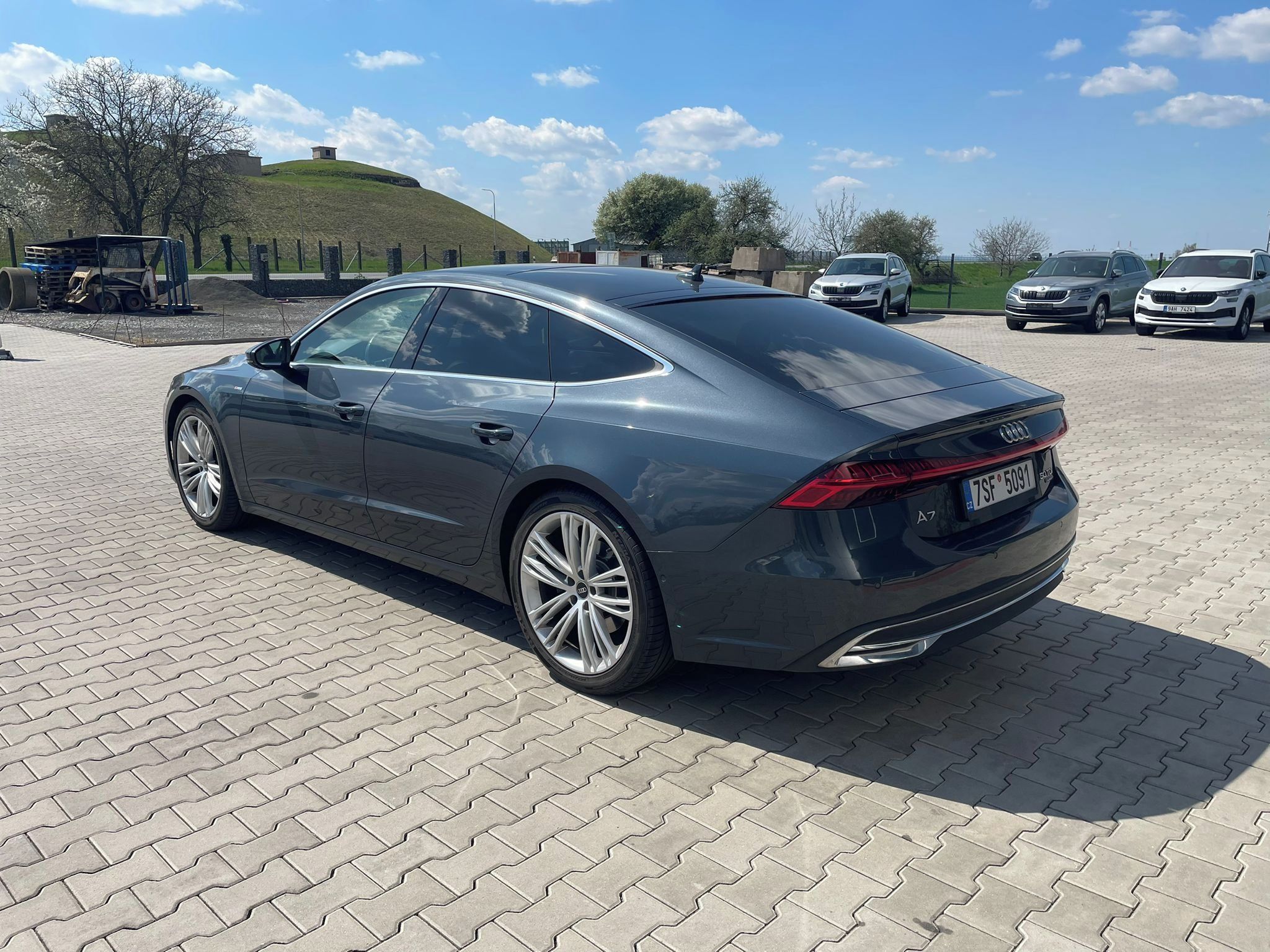 Audi A7, 3.0Tdi 210kw, S-LINE - fotka 2