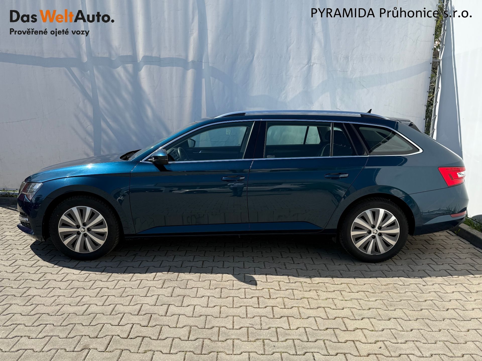 Škoda Superb, 2.0 TDI 110 kW Style DSG - fotka 3