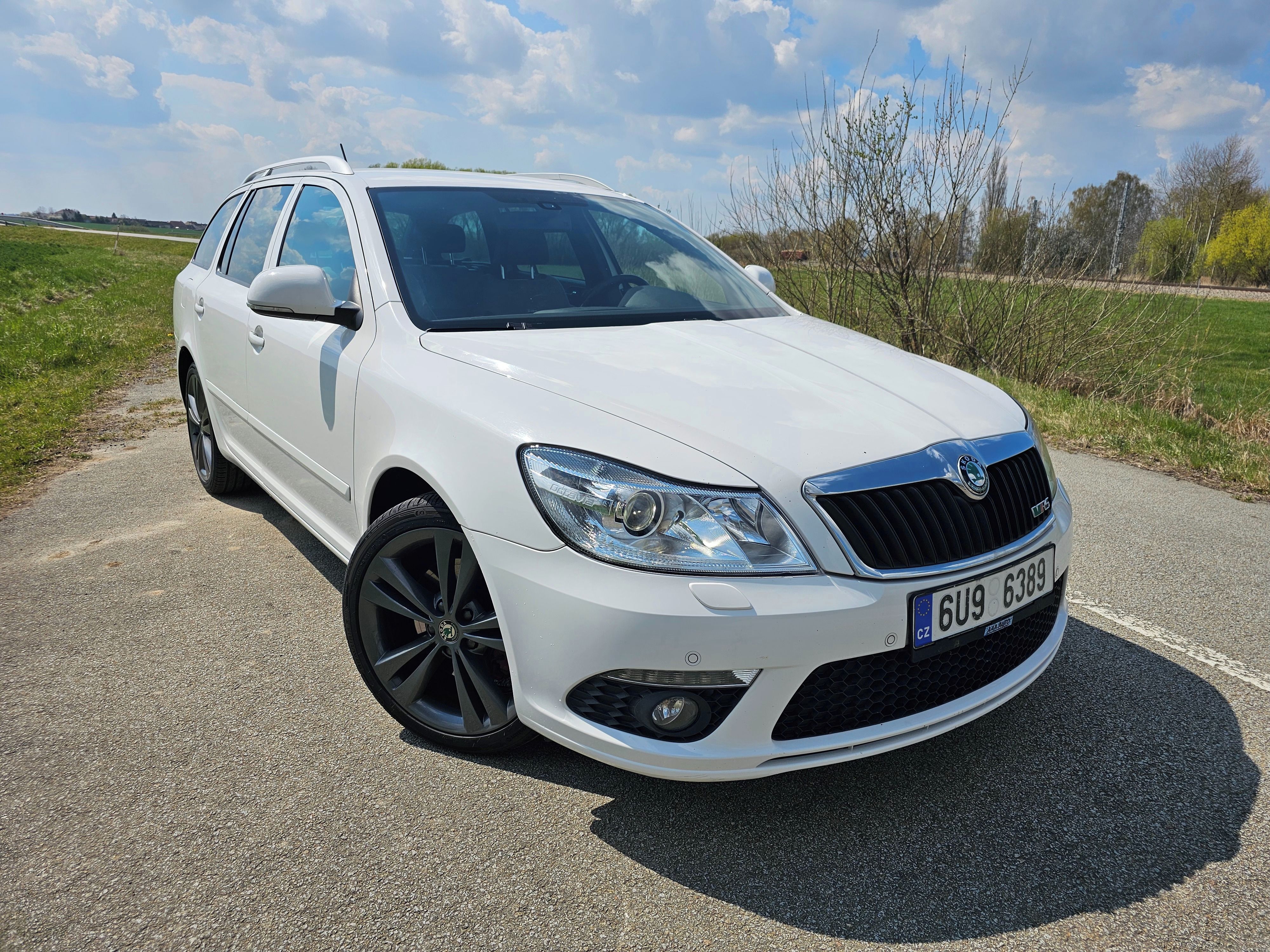 Škoda Octavia, RS 2.0 TSI - fotka 3