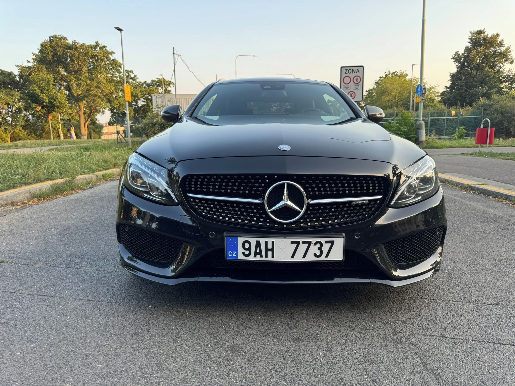Mercedes-Benz Třídy C, AMG C43 Carbon - fotka 2