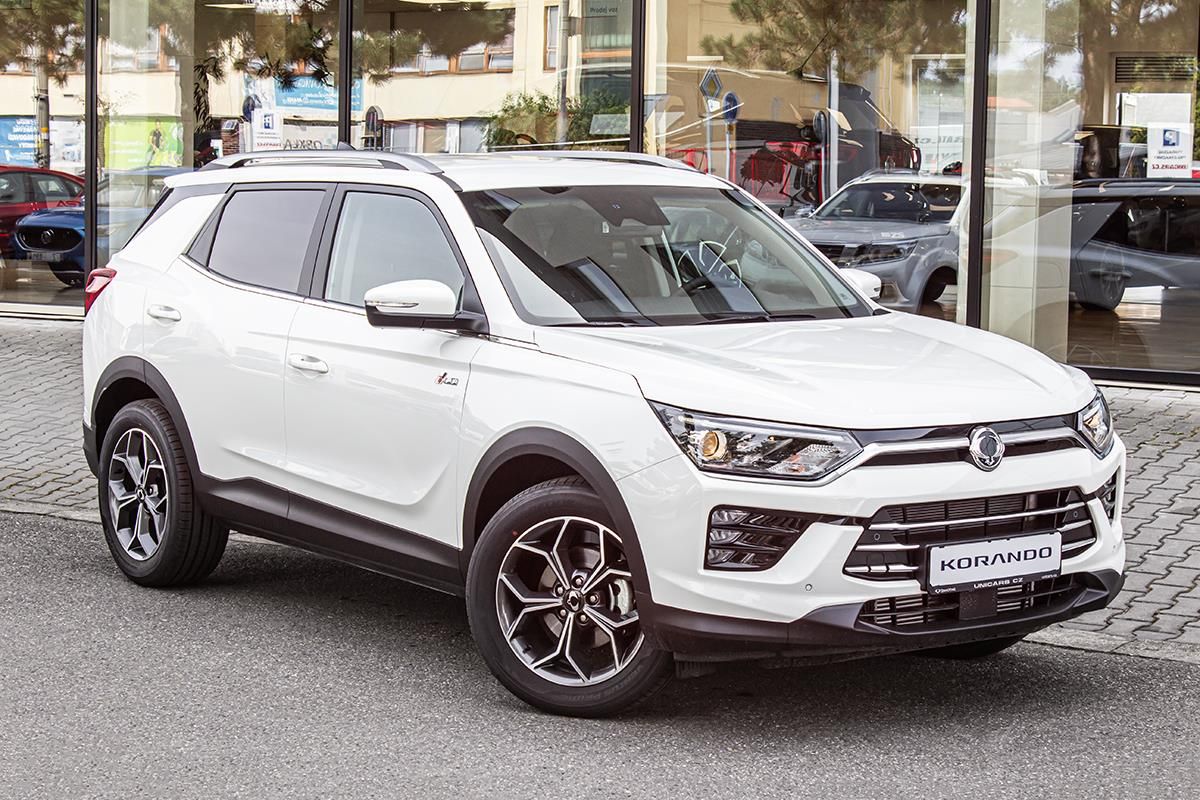 SsangYong Korando, 1,5 GDI AT 2WD STYLE+ ACC - fotka 3