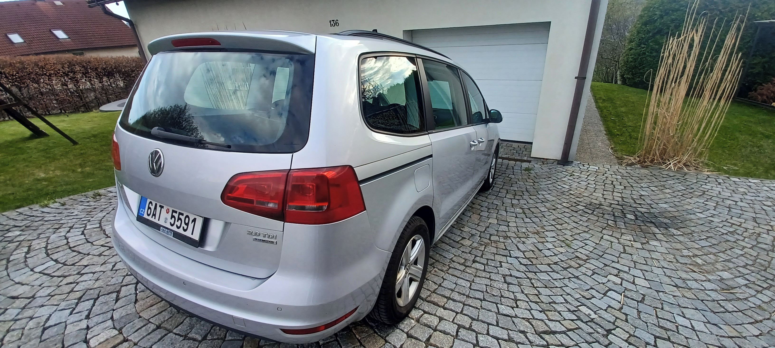 Volkswagen Sharan, 2.0 TDI - fotka 5