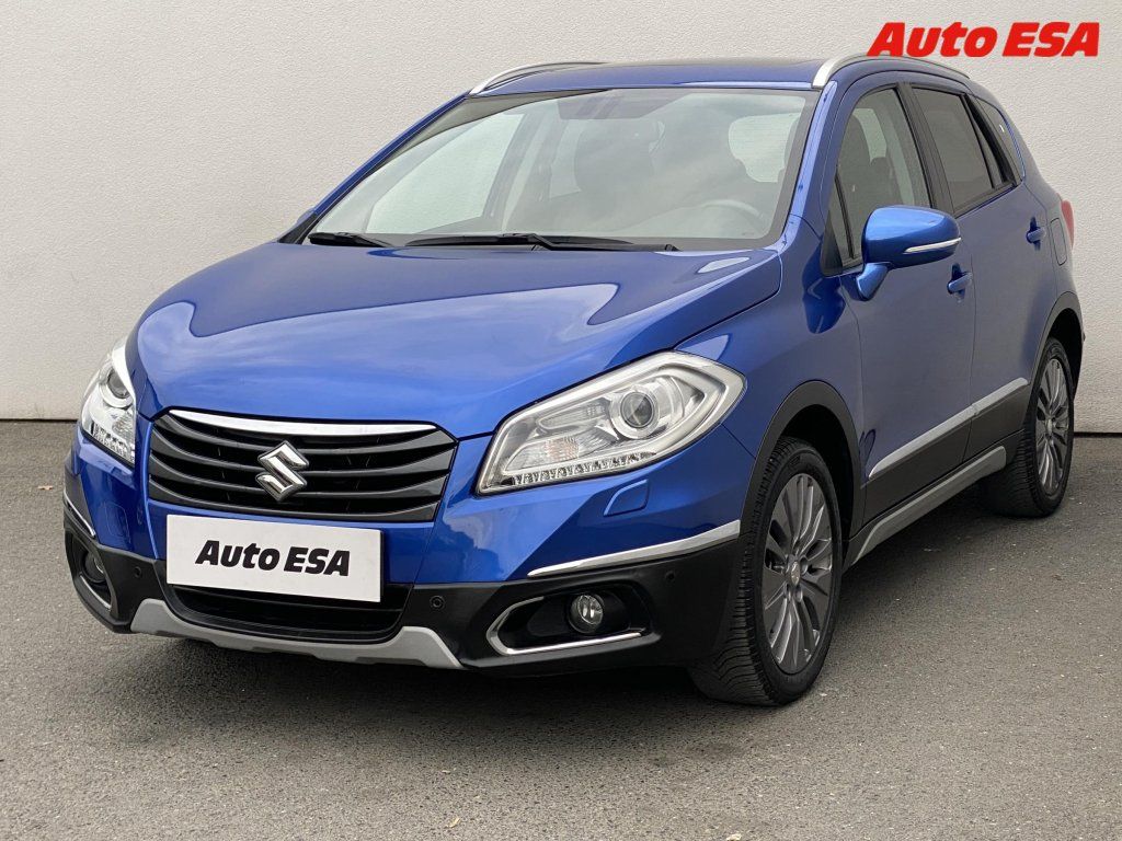 Suzuki S-Cross, 1.6i,4x4 - fotka 3