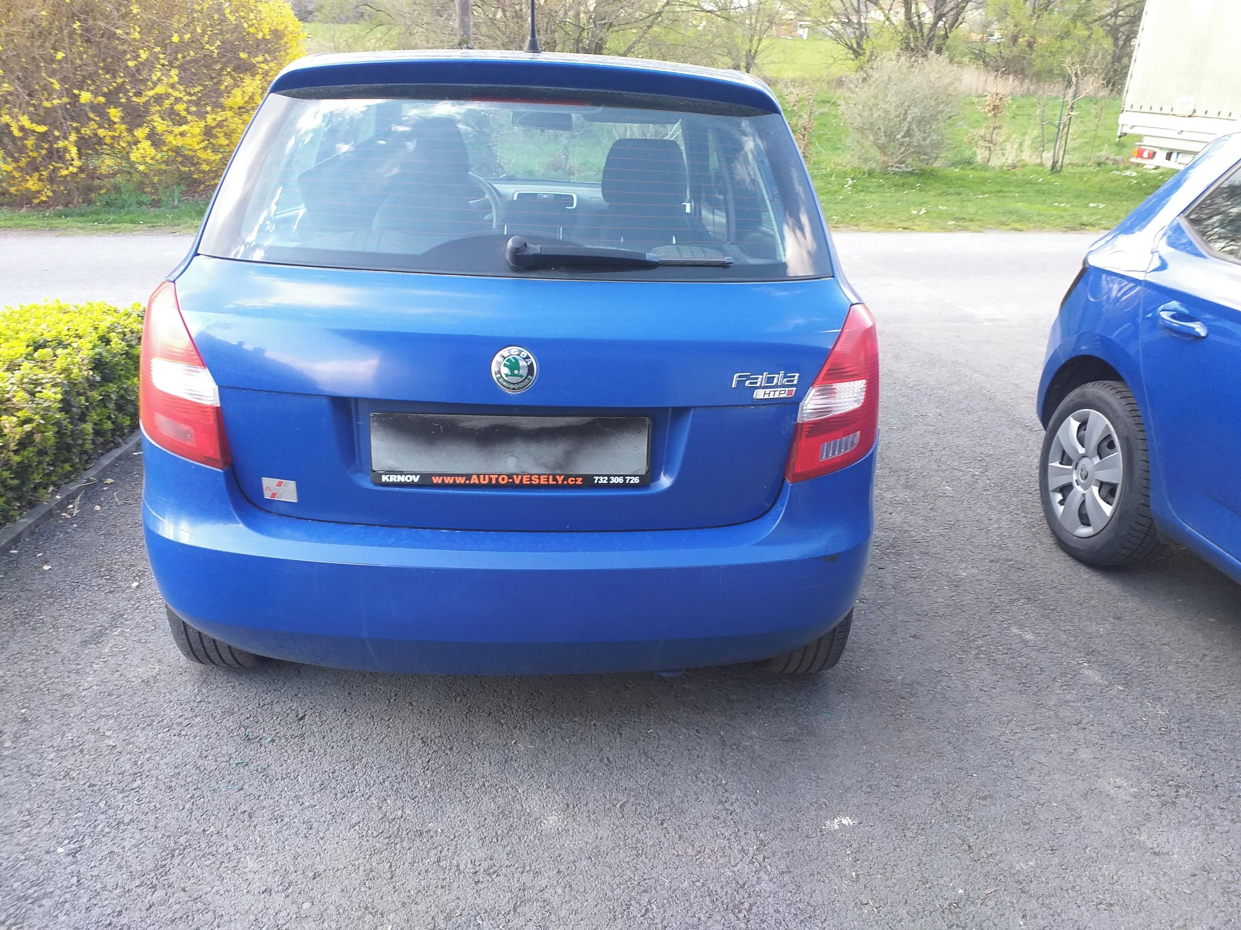 Škoda Fabia, 1,2 HTp,,ABS,ČR,51KW+SADA KOL - fotka 5