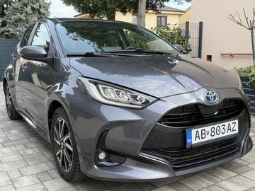 Toyota Yaris Design Hybrid 1.5