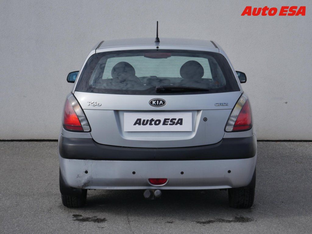 Kia Rio, 1.3i - fotka 5