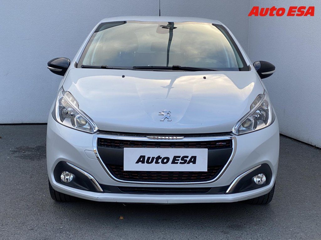 Peugeot 208, 1.2PT,GT Line,navi - fotka 2