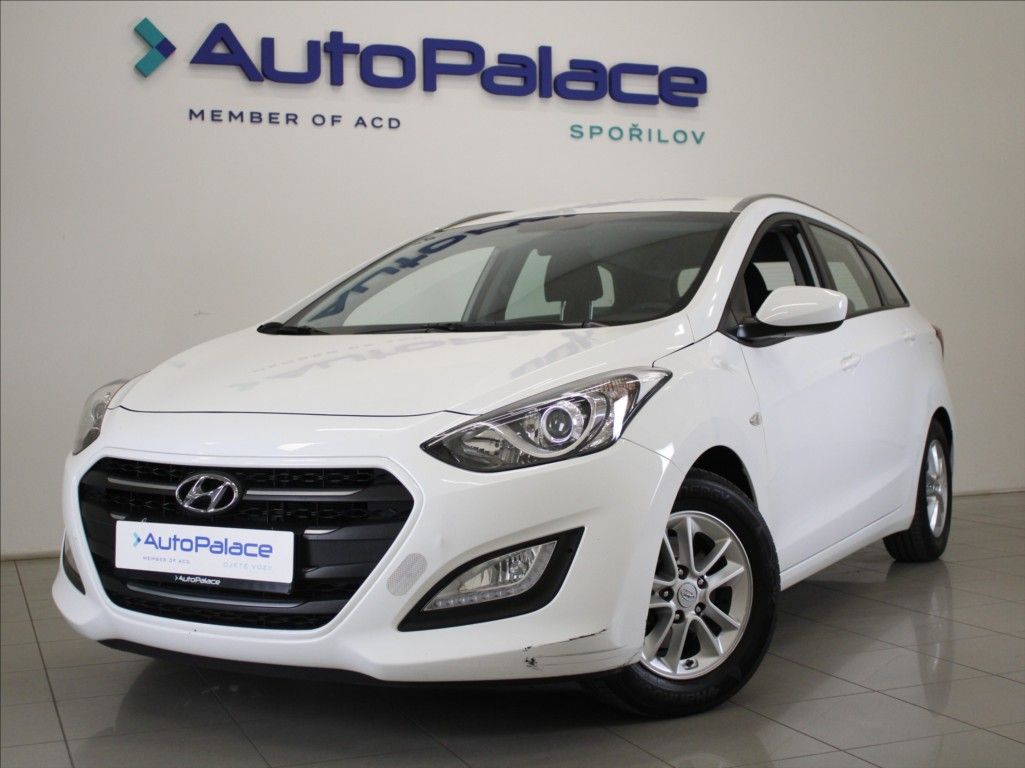 Hyundai i30, 1,6 GDI 99kW Tricolor 1.maj.ČR