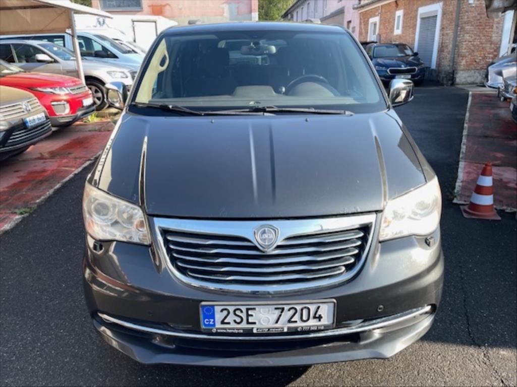 Lancia Voyager, 2,8 L CRD - fotka 2