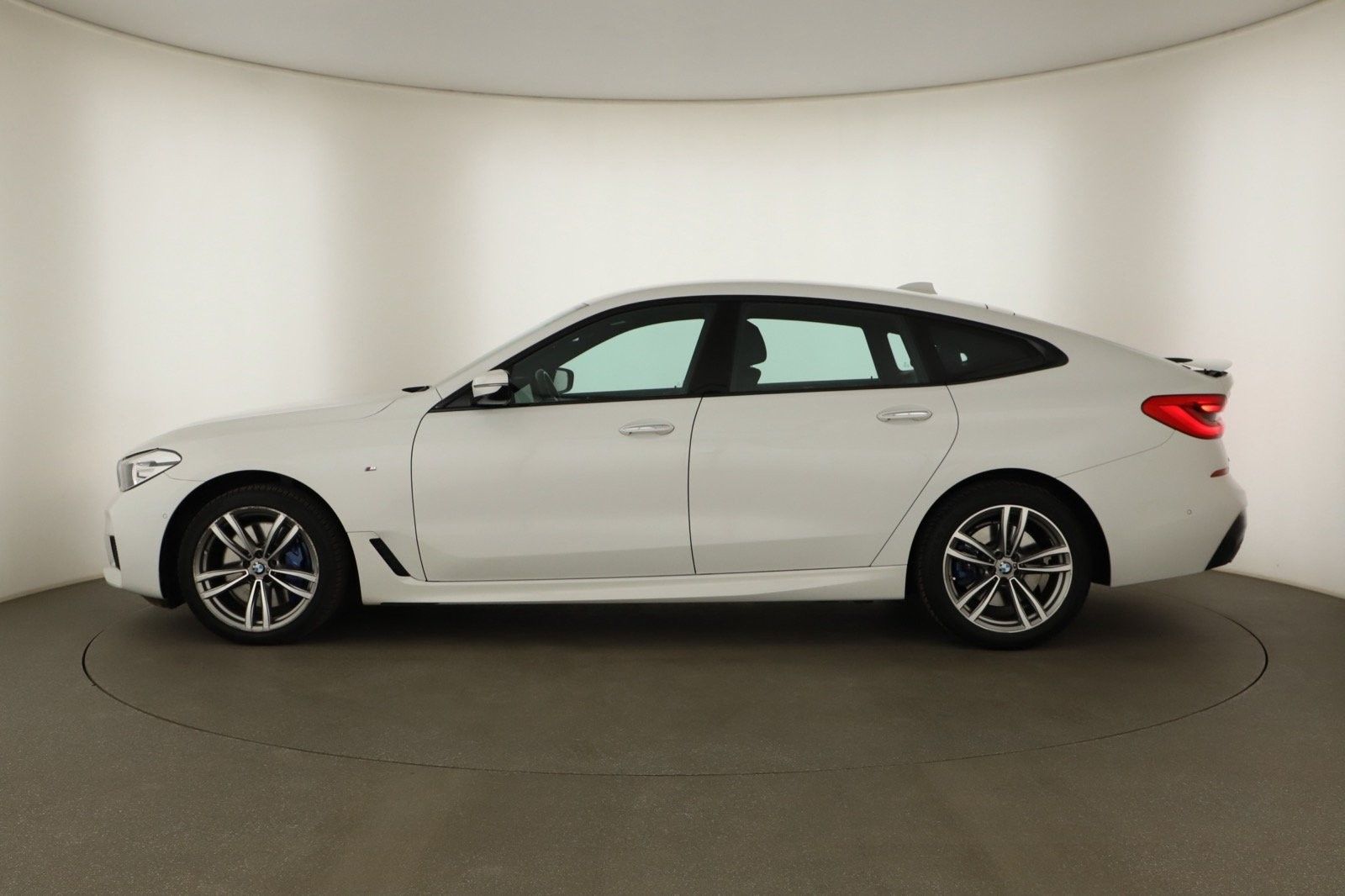BMW Řada 6, 630d xDrive GT, 4X4, Automat - fotka 3