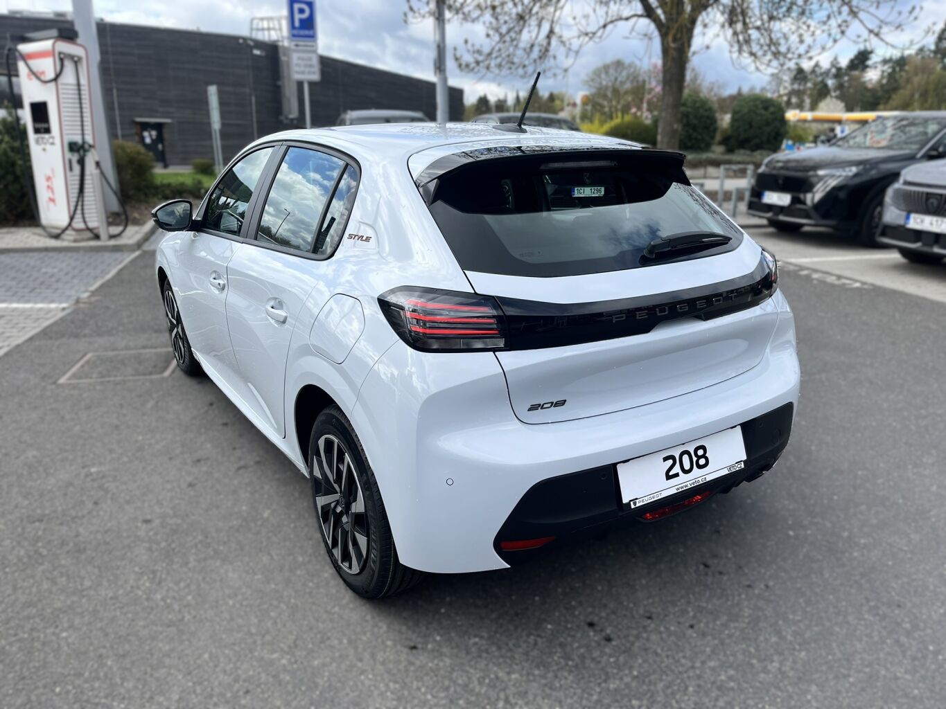 Peugeot 208, STYLE PureTech 100k MAN6 - fotka 3