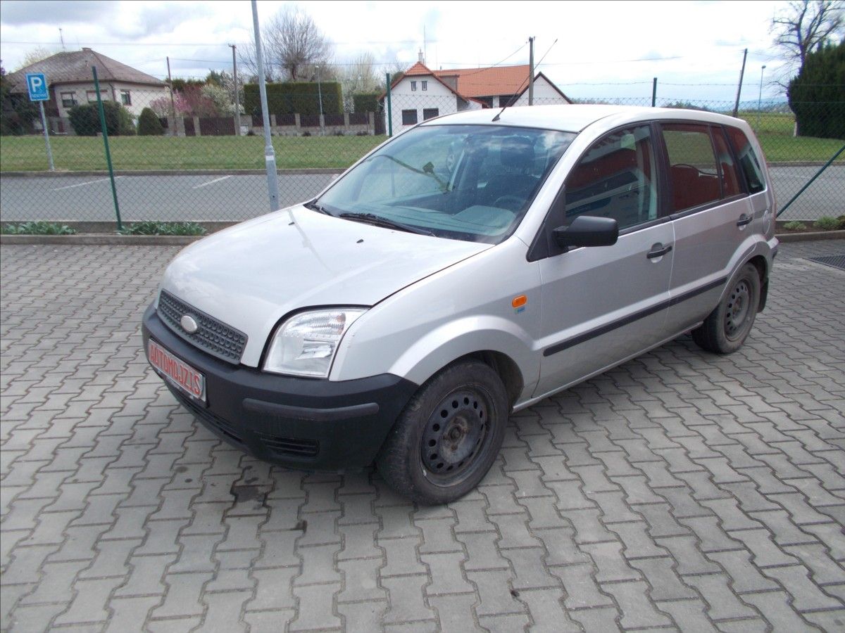 Ford Fusion, 1,4 i ČR - fotka 3