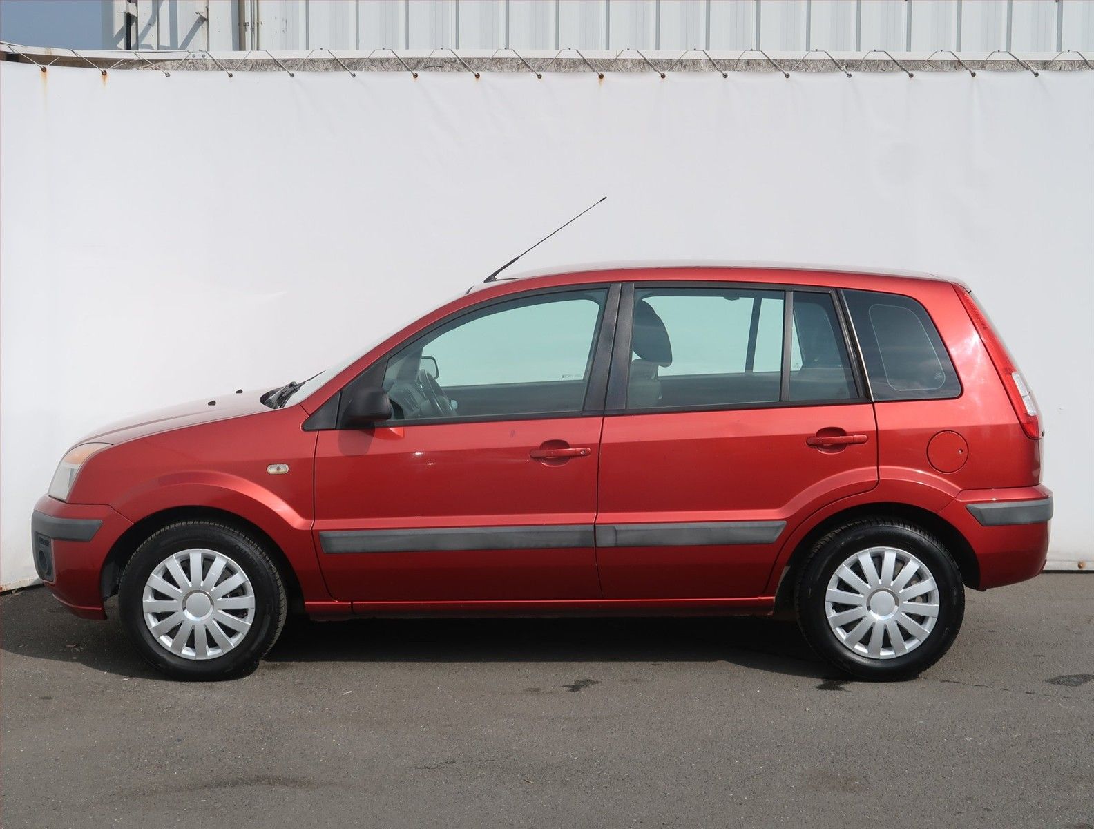 Ford Fusion, 1.4, Serv.kniha, po STK - fotka 3
