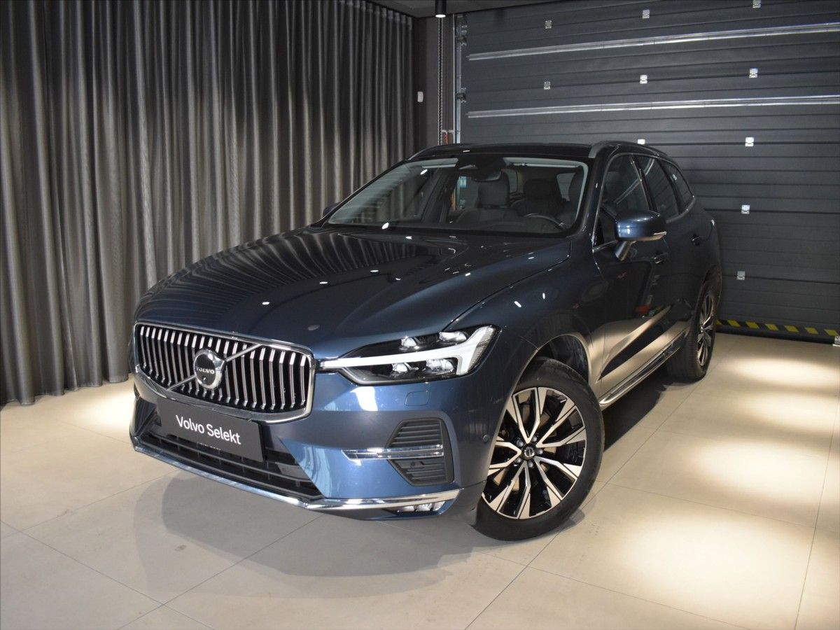Volvo XC60, 2,0 B4 PLUS Pano,tažné,BLIS