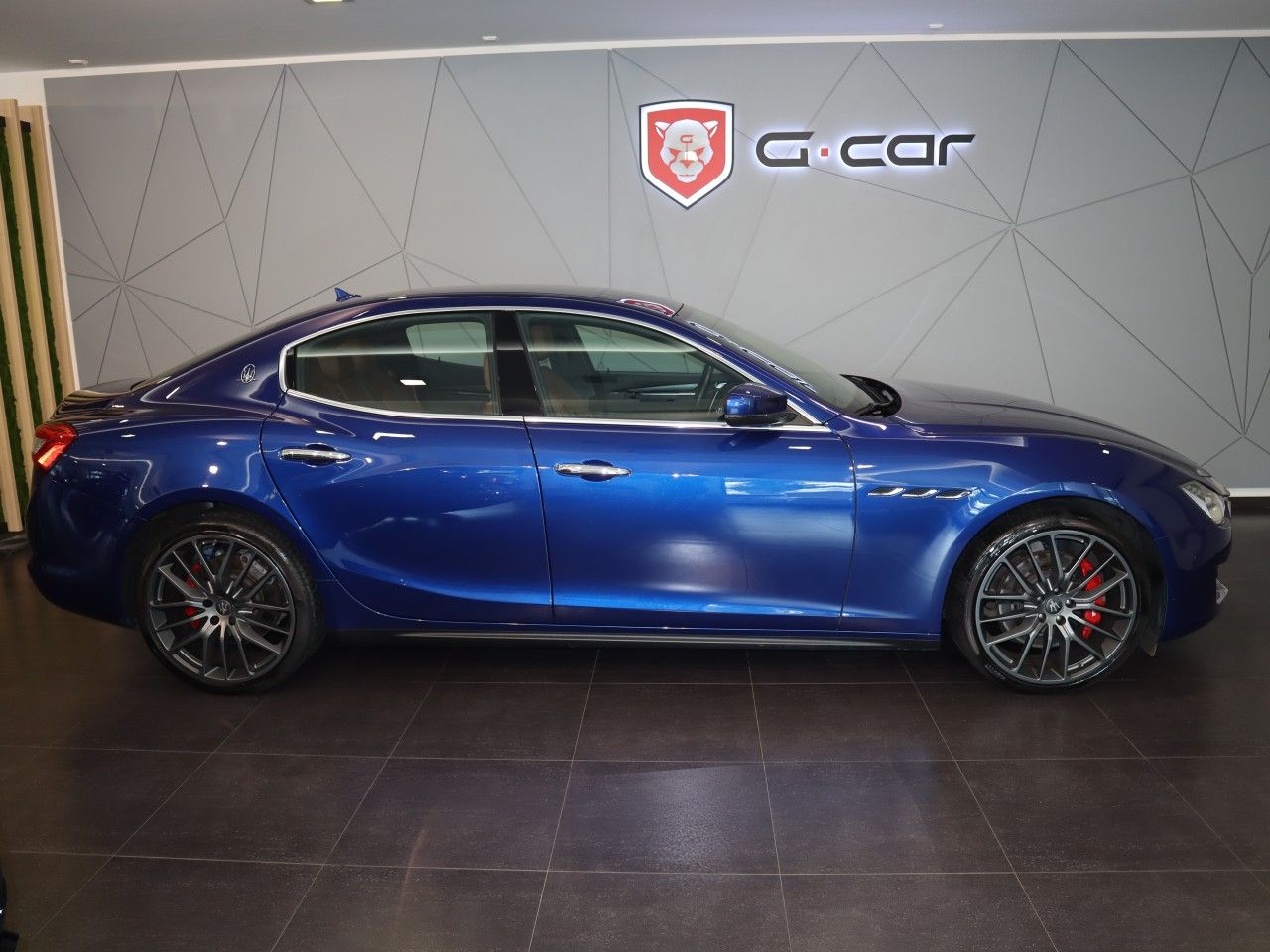 Maserati Ghibli, 3.0 V6 202 kW - fotka 4