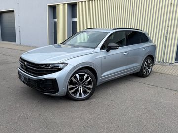 3.0TDi R-Line! ČR! NOVÝ VŮZ