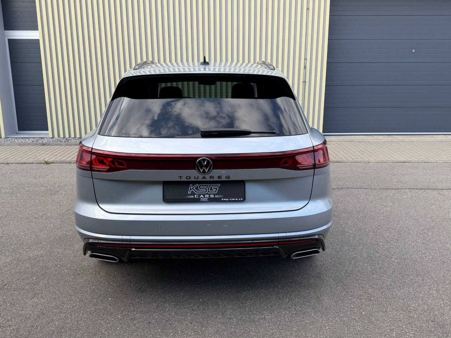 Volkswagen Touareg, 3.0TDi R-Line! ČR! NOVÝ VŮZ - fotka 6
