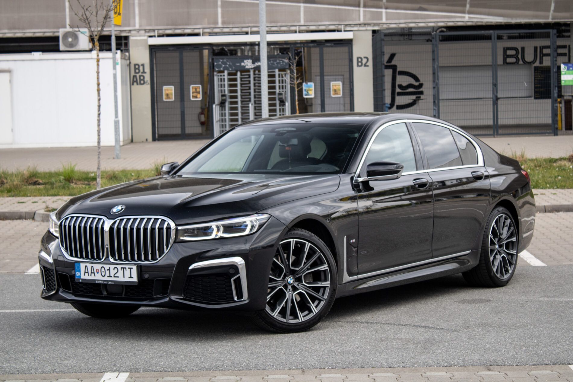 BMW, rad 7