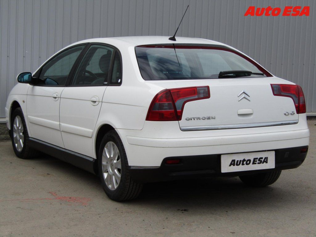 Citroën C5, 2.0i,1.maj,ČR - fotka 6