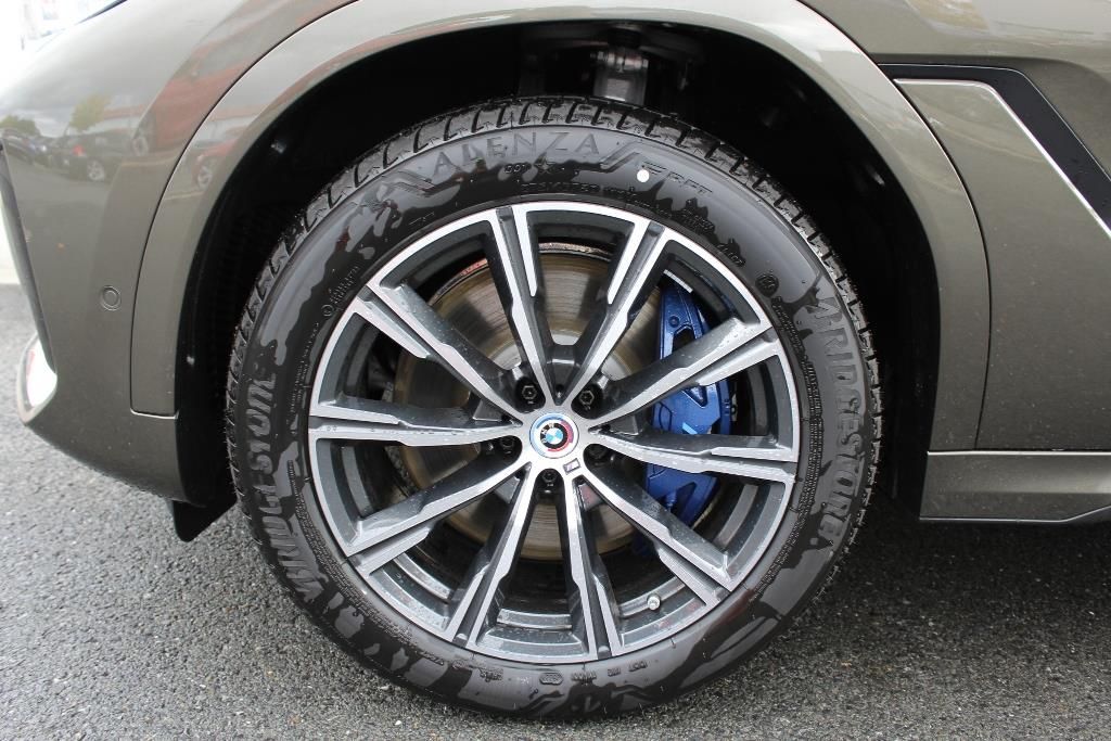 BMW X6, X6 xDrive40d Mpaket - fotka 4