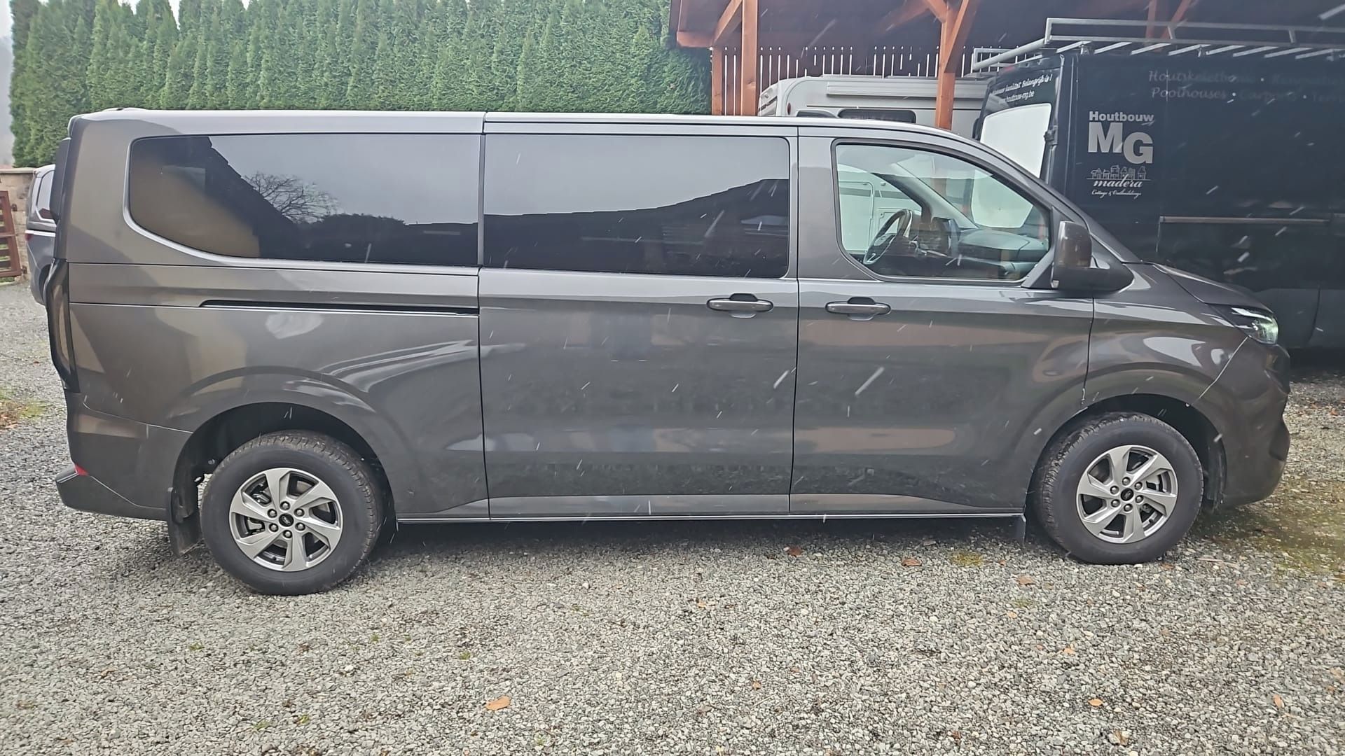 Ford Transit Custom, 2,0 tdci 5 let záruka L2 4WD - fotka 3