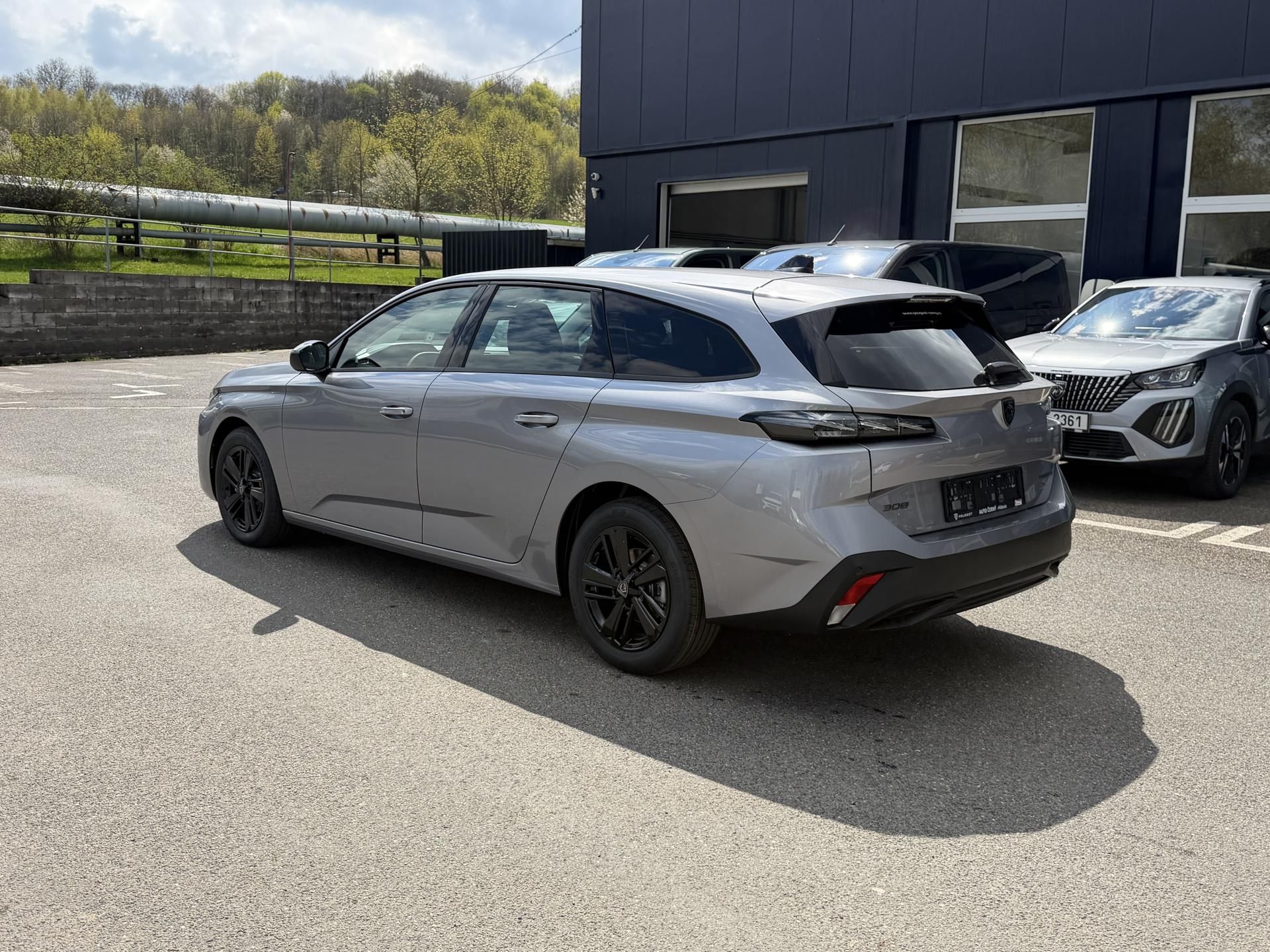 Peugeot 308, SW STYLE Hybrid 145 e-DCS6 - fotka 3