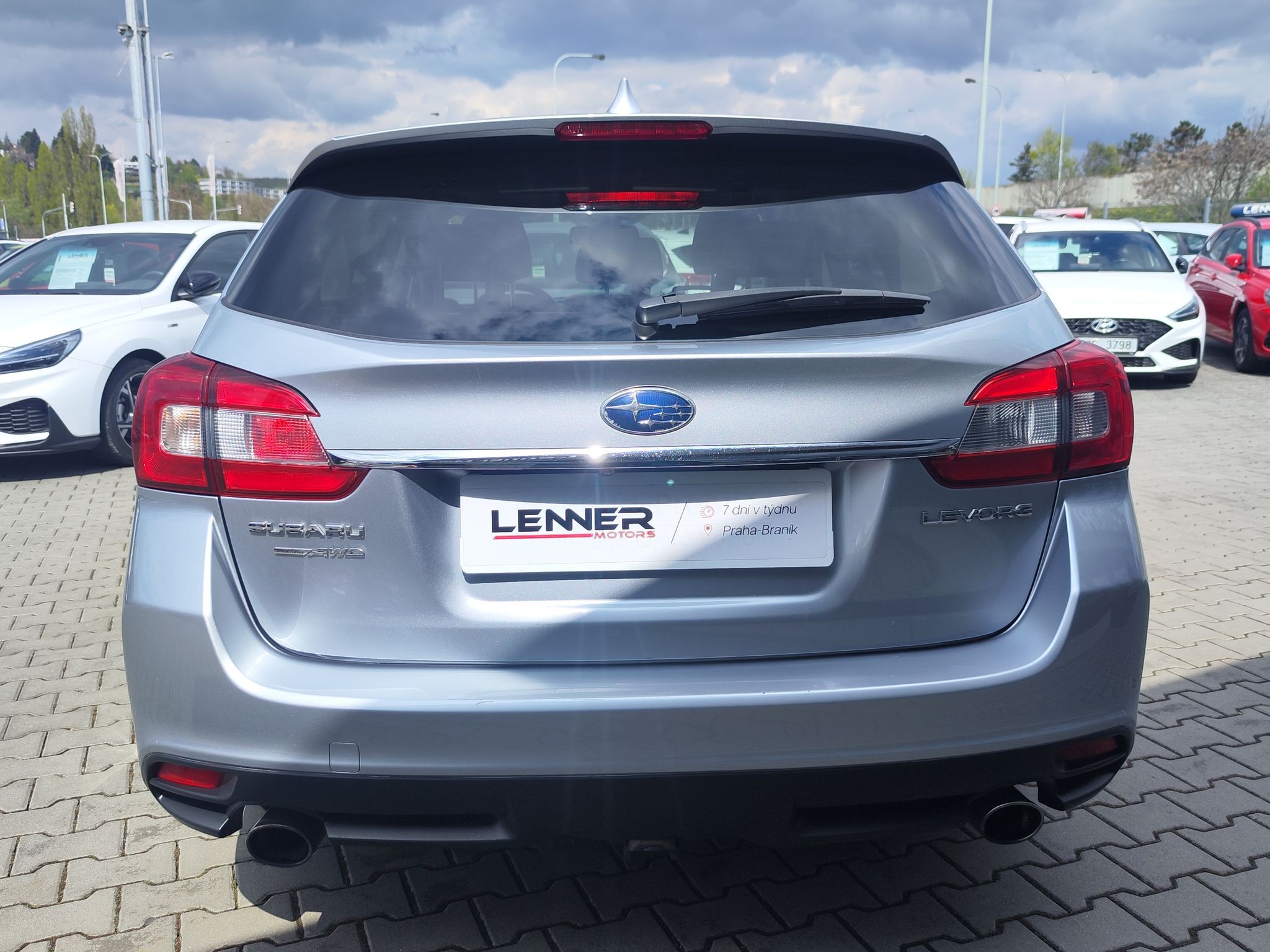 Subaru Levorg, 1.6 GT-S/125kW Navi,Xenony - fotka 6