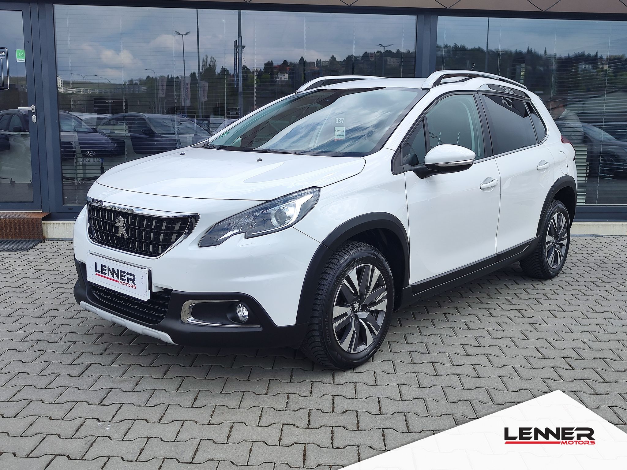 Peugeot 2008, 1.2 Puretech/81kW Allure AT