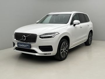 B5 AWD MOMENTUM AUT CZ