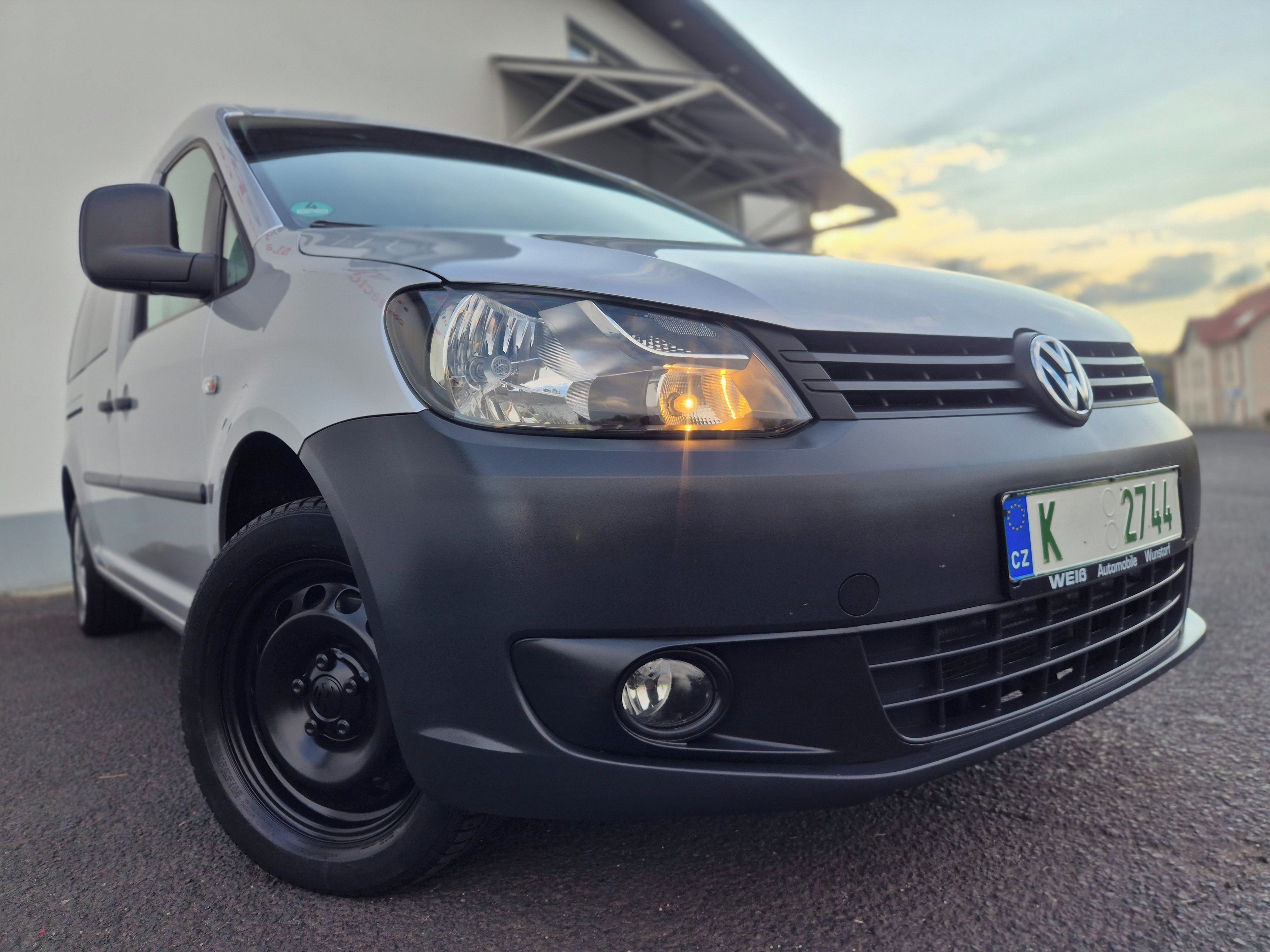 Volkswagen Caddy, 1 maj.plný servis ZÁRUKA MAXI - fotka 2
