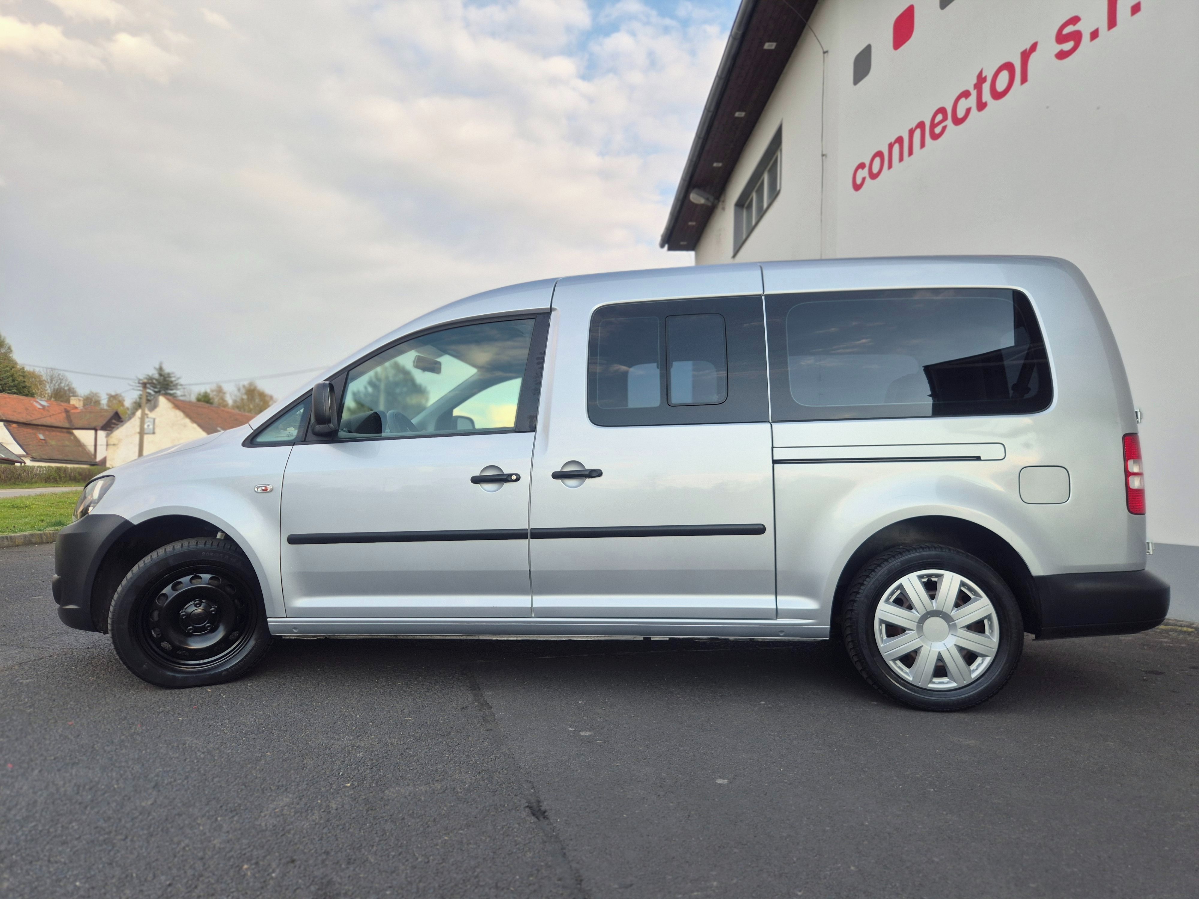 Volkswagen Caddy, 1 maj.plný servis ZÁRUKA MAXI - fotka 6