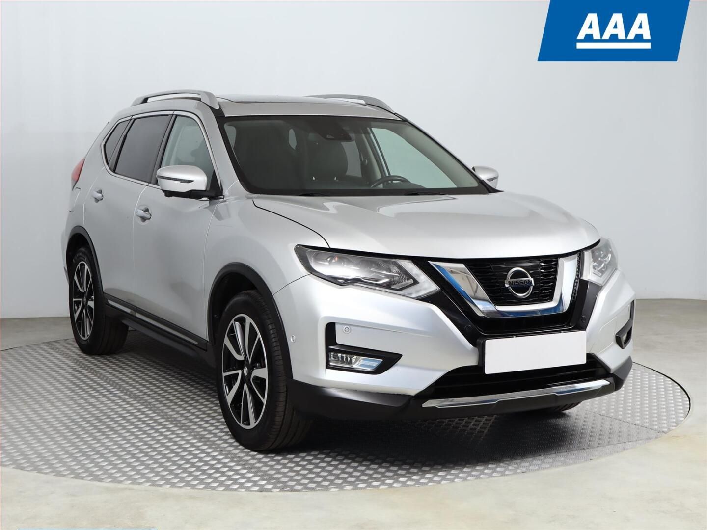 Nissan X-Trail, 1.6 DIG-T, Tekna, Serv.kniha