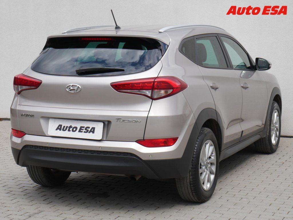 Hyundai Tucson, 1.6 GDi 2WD,Comfort - fotka 4
